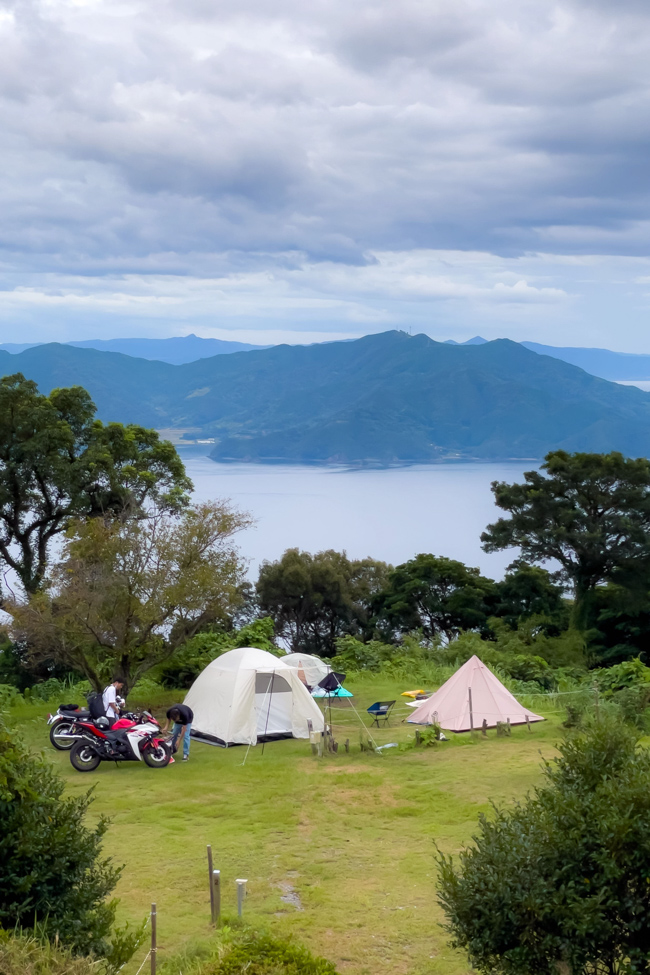 竜洞山キャンプ場で雨の中泊まった日